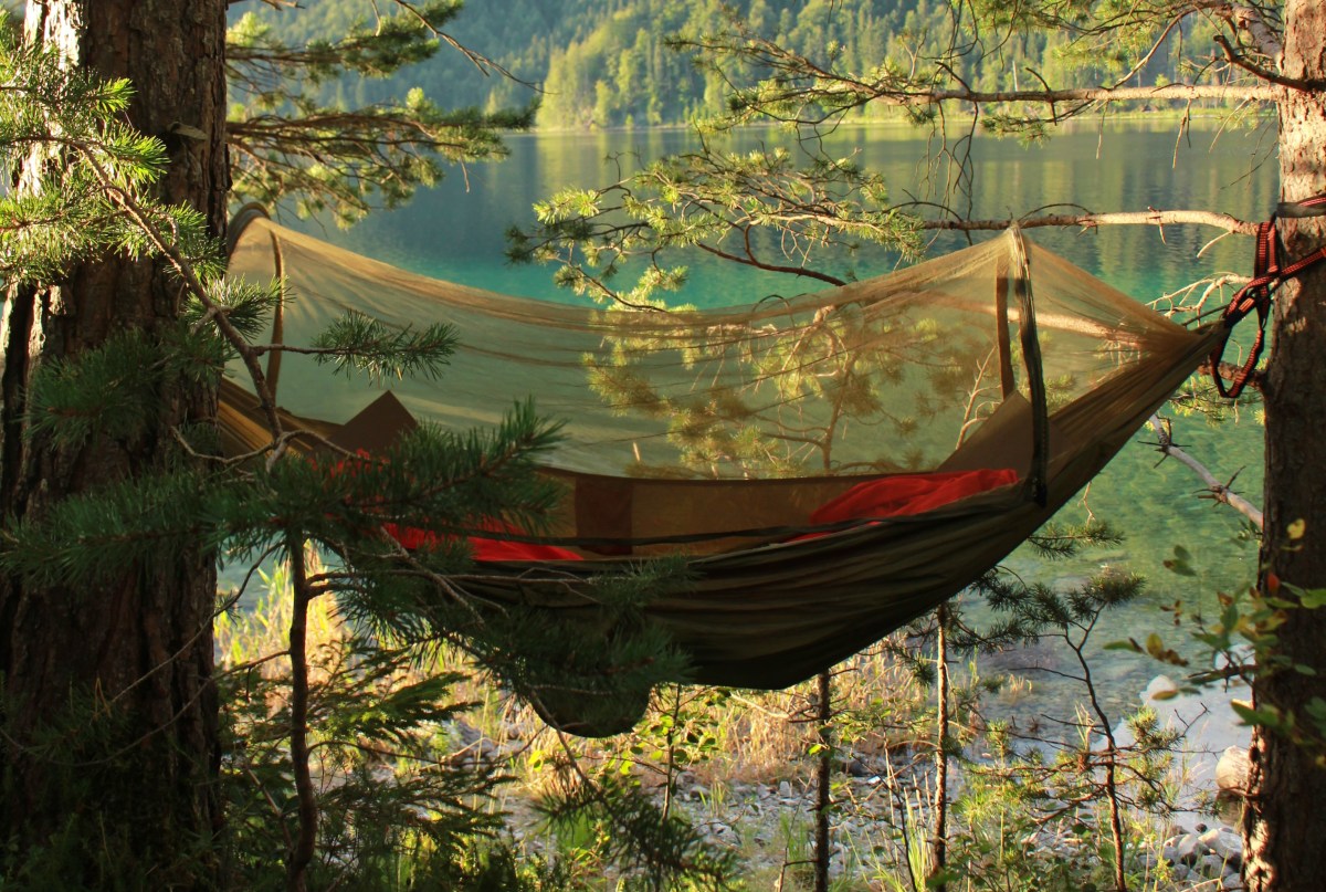 30 Tipps für Frauen, um allein draußen schlafen zu&nbsp;können!